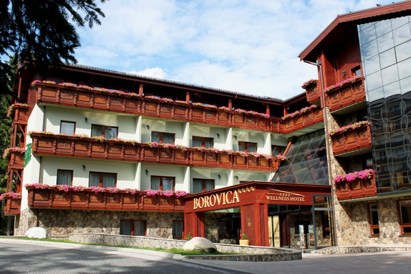 Wellness Hotel Borovica**** (Štrbské pleso)